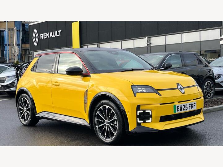Renault Renault 5 Urban Range 40kWh Iconic Five Auto 5dr