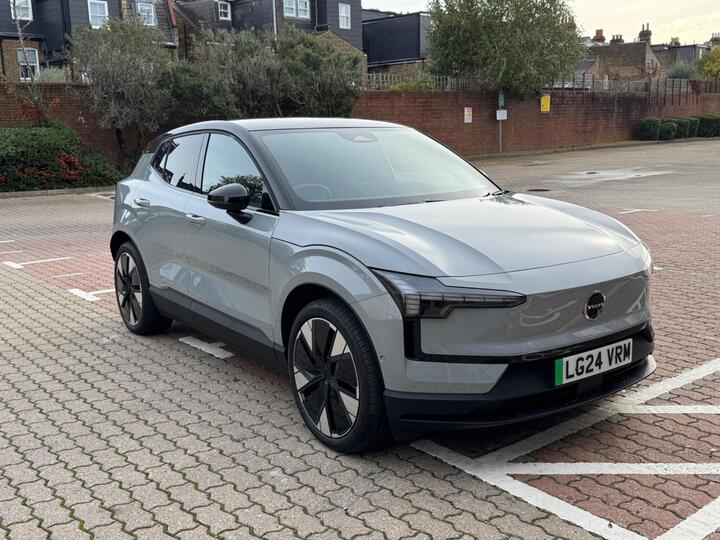 Volvo EX30 Twin Performance 69kWh Ultra Auto AWD 5dr