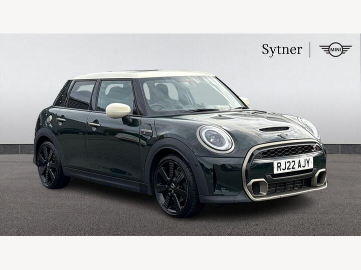 MINI Hatch 2.0 Cooper S Resolute Edition Steptronic Euro 6 (s/s) 5dr