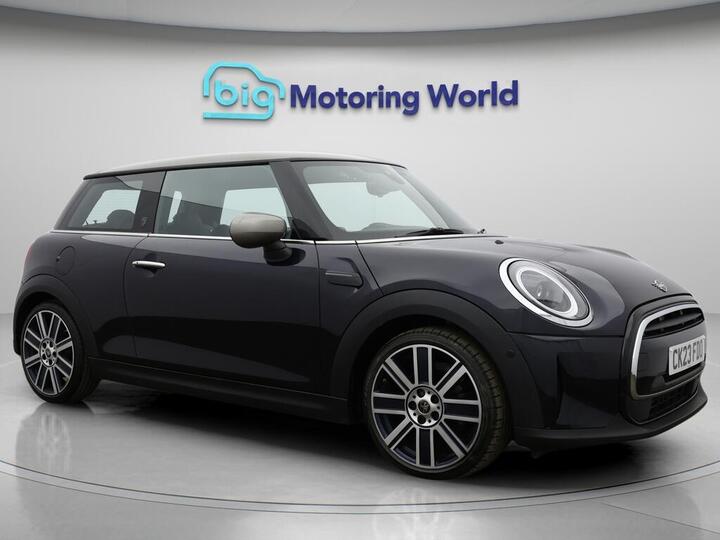 MINI Hatch 1.5 Cooper Exclusive Steptronic Euro 6 (s/s) 3dr