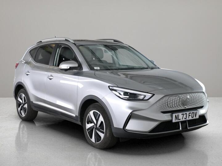 MG MG ZS 72.6kWh Trophy Connect Long Range Auto 5dr