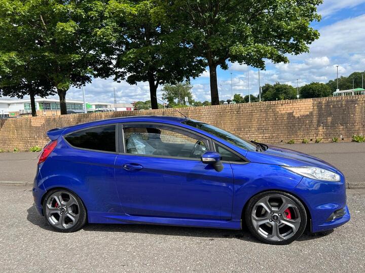 Ford Fiesta 1.6T EcoBoost ST-2 Euro 6 3dr