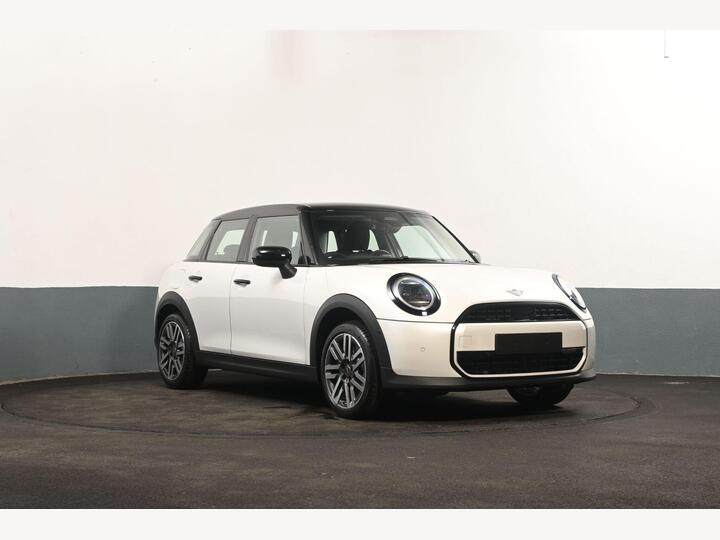 MINI Cooper 1.5C Classic Steptronic Euro 6 (s/s) 5dr