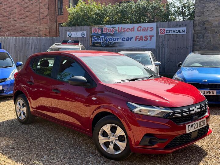Dacia Sandero 1.0 TCe Essential Euro 6 (s/s) 5dr