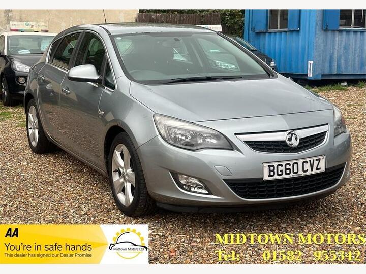Vauxhall Astra 1.6 16v SRi Euro 5 5dr Vauxhall Astra 1.6 16v SRi Euro 5 5dr