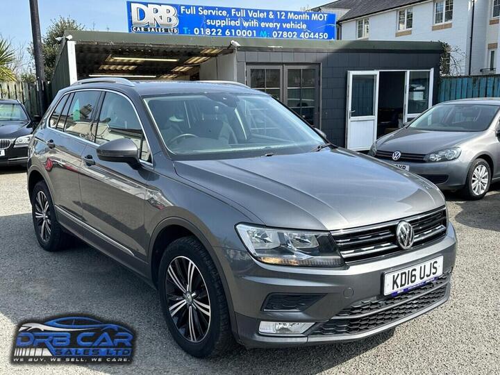 Volkswagen TIGUAN 2.0 TDI BlueMotion Tech SE Navigation DSG 4Motion Euro 6 (s/s) 5dr