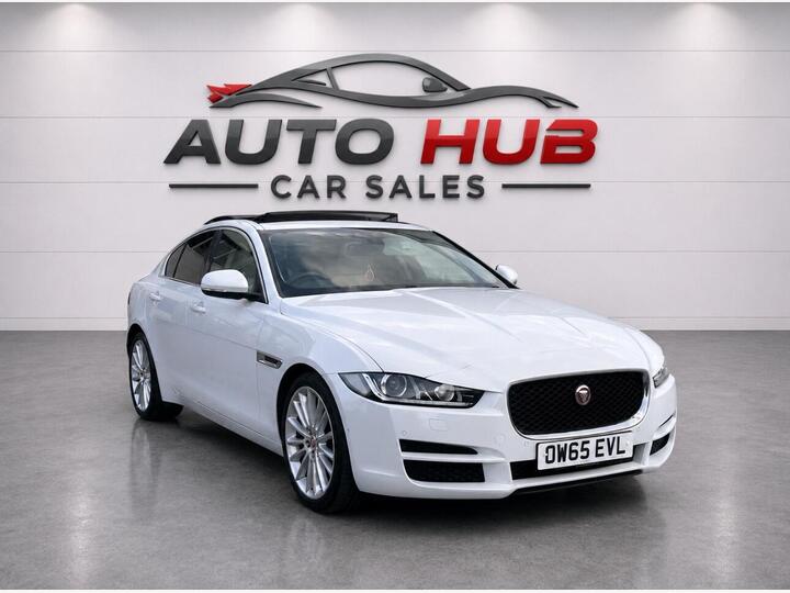Jaguar XE 2.0d Portfolio Auto Euro 6 (s/s) 4dr