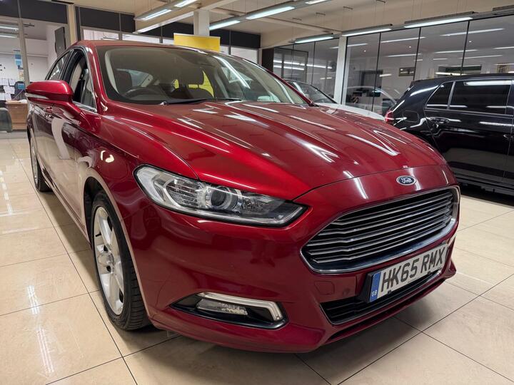 Ford Mondeo 2.0 TDCi Titanium Euro 6 (s/s) 5dr