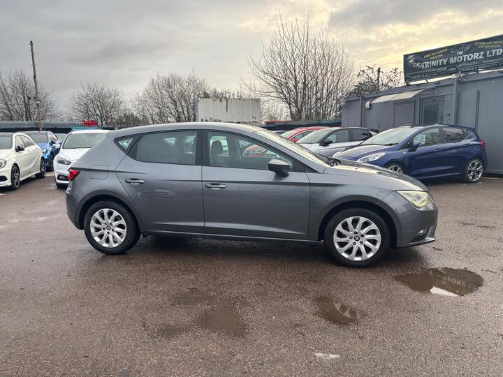 SEAT Leon 2.0 TDI CR SE DSG Euro 5 (s/s) 5dr