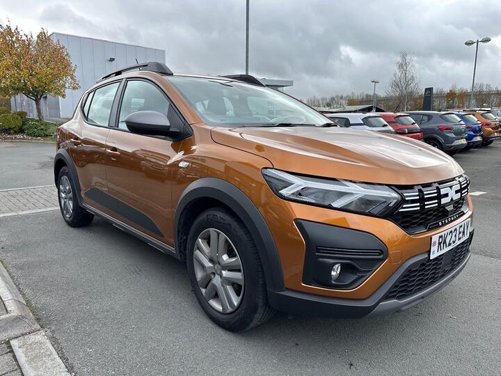 Dacia Sandero Stepway 1.0 TCe Expression Euro 6 (s/s) 5dr