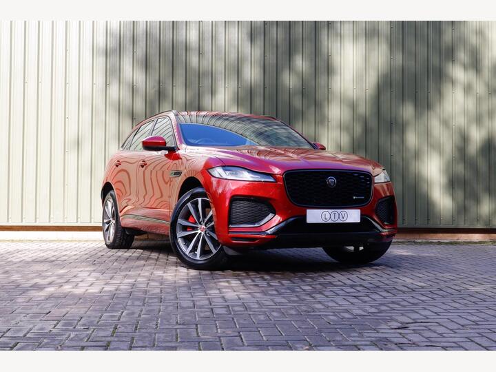 Jaguar F-PACE 3.0 D300 MHEV R-Dynamic SE Auto AWD Euro 6 (s/s) 5dr
