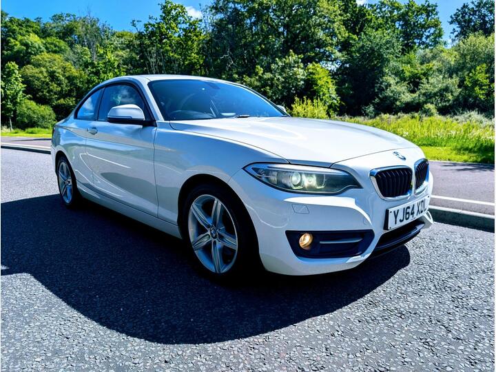 BMW 2 Series 2.0 220i Sport Auto Euro 6 (s/s) 2dr