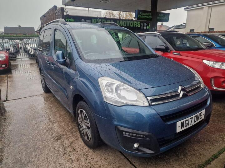 Citroen BERLINGO 1.6 BlueHDi Flair Multispace MPV ETG6 Euro 6 (s/s) 5dr Citroen BERLINGO 1.6 BlueHDi Flair Multispace MPV ETG6 Euro 6 (s/s) 5dr