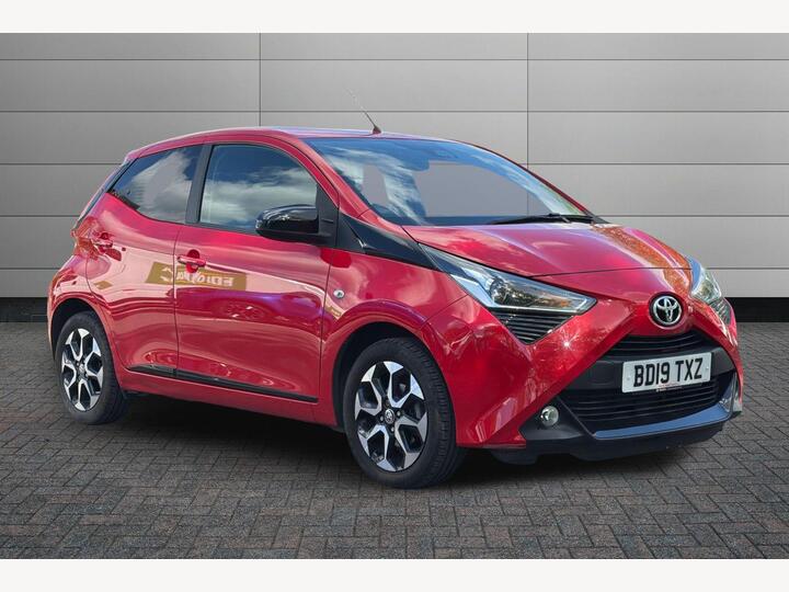 Toyota AYGO 1.0 VVT-i X-trend X-shift Euro 6 5dr (Safety Sense)