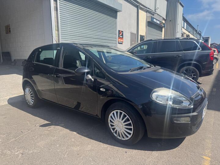 Fiat Punto Evo 1.4 Dynamic Dualogic Euro 5 (s/s) 5dr