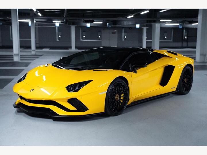Lamborghini Aventador 6.5 V12 LP 740-4 S Roadster ISR 4WD Euro 6 2dr Lamborghini Aventador 6.5 V12 LP 740-4 S Roadster ISR 4WD Euro 6 2dr