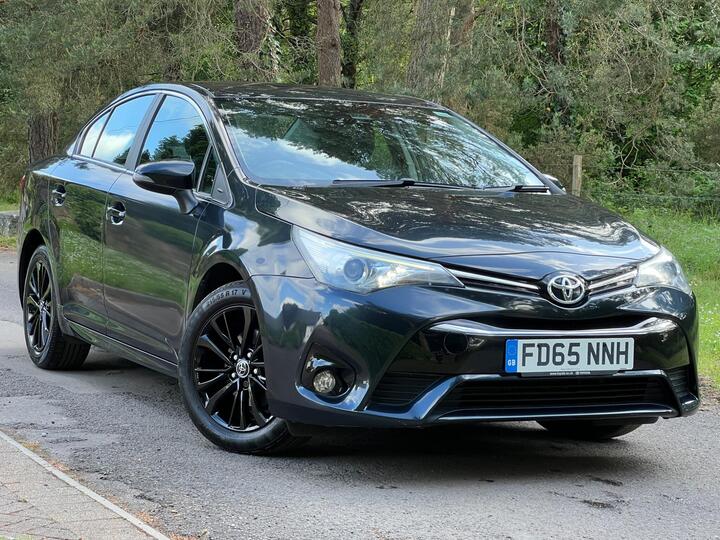 Toyota Avensis 1.8 V-Matic Business Edition CVT Euro 6 4dr