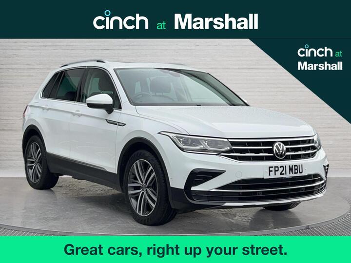 Volkswagen Tiguan 1.5 TSI Elegance DSG Euro 6 (s/s) 5dr Volkswagen Tiguan 1.5 TSI Elegance DSG Euro 6 (s/s) 5dr