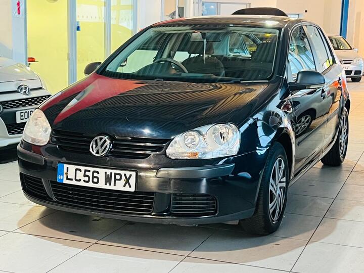 Volkswagen Golf 1.6 FSI S 5dr