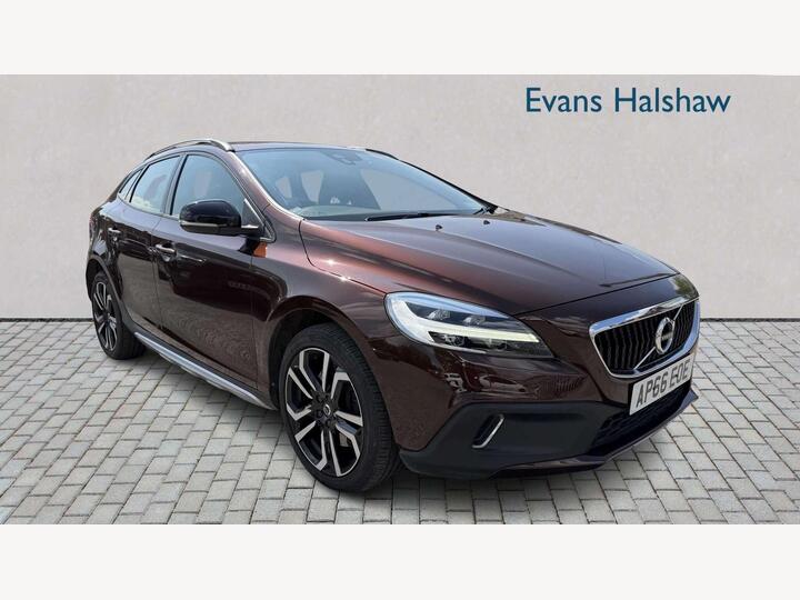 Volvo V40 Cross Country 1.5 T3 Nav Plus Auto Euro 6 (s/s) 5dr
