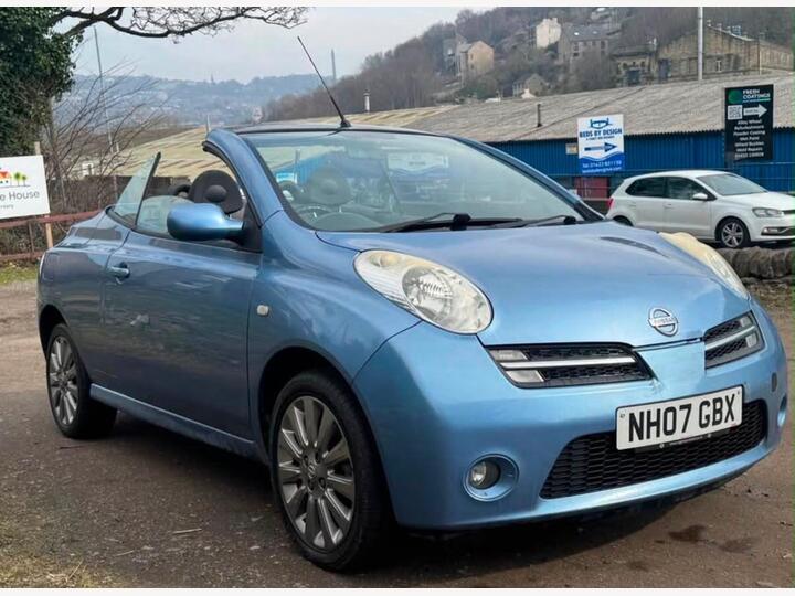 Nissan Micra C+C 1.6 Pink 2dr