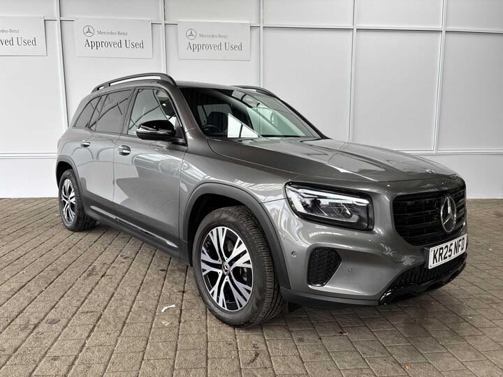 Mercedes-Benz GLB 1.3 GLB200h MHEV Sport (Executive) 7G-DCT Euro 6 (s/s) 5dr Mercedes-Benz GLB 1.3 GLB200h MHEV Sport (Executive) 7G-DCT Euro 6 (s/s) 5dr