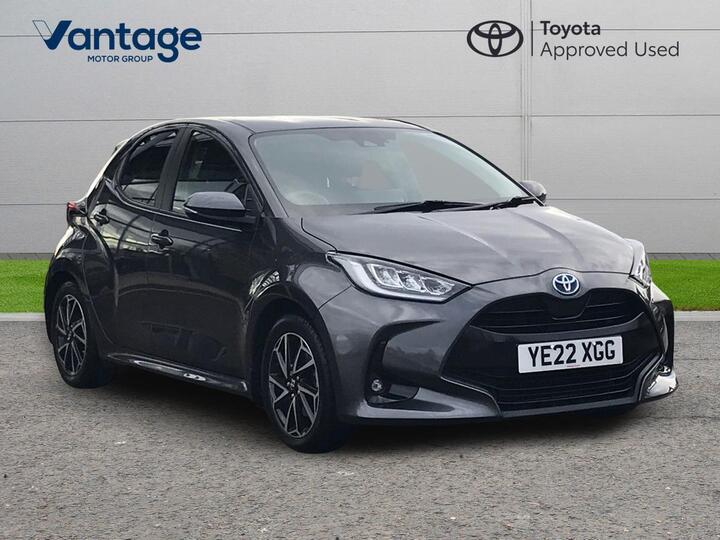 Toyota Yaris 1.5 VVT-h Design E-CVT Euro 6 (s/s) 5dr