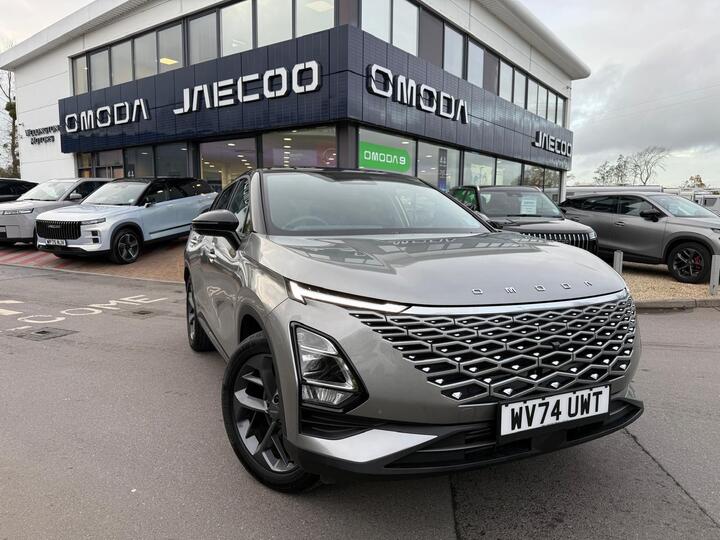 Omoda 5 1.6 TGDI Noble DCT Euro 6 (s/s) 5dr