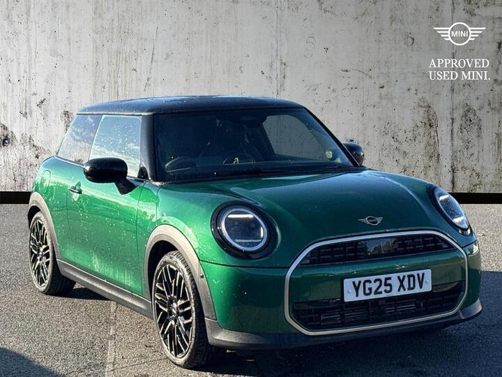 MINI Cooper 1.5C Exclusive Steptronic Euro 6 (s/s) 3dr