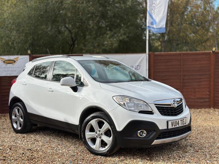 Vauxhall Mokka 1.7 CDTi Exclusiv 2WD Euro 5 (s/s) 5dr Vauxhall Mokka 1.7 CDTi Exclusiv 2WD Euro 5 (s/s) 5dr