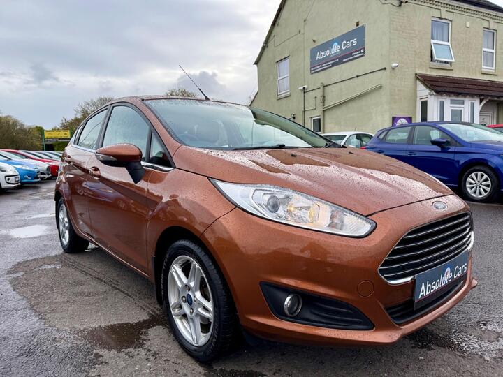 Ford Fiesta 1.0T EcoBoost Zetec Euro 5 (s/s) 5dr