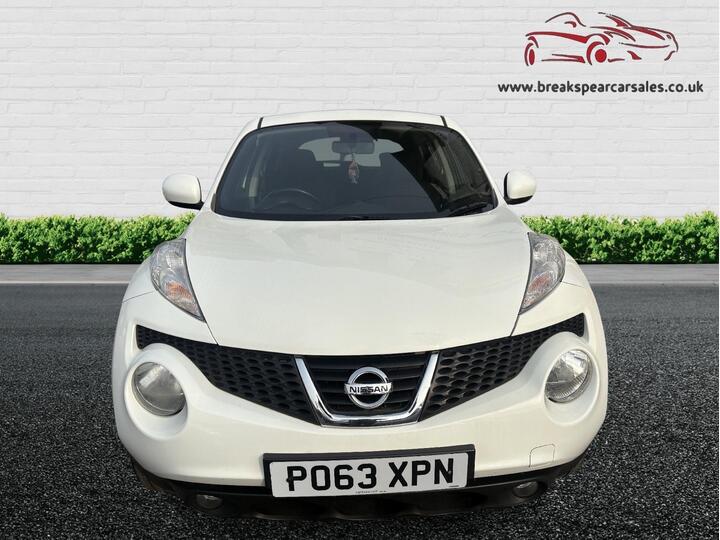 Nissan Juke 1.6 Acenta Euro 5 (s/s) 5dr Nissan Juke 1.6 Acenta Euro 5 (s/s) 5dr