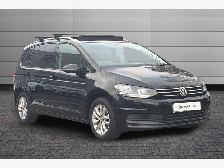 Volkswagen Touran 2.0 TDI SE Family Euro 6 (s/s) 5dr Volkswagen Touran 2.0 TDI SE Family Euro 6 (s/s) 5dr