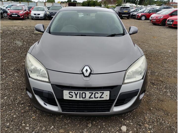 Renault Megane 1.6 16V Expression Euro 5 3dr Renault Megane 1.6 16V Expression Euro 5 3dr