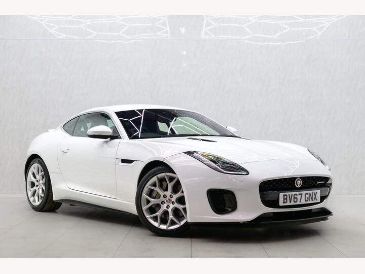 Jaguar F-TYPE 2.0i R-Dynamic Auto Euro 6 (s/s) 2dr Jaguar F-TYPE 2.0i R-Dynamic Auto Euro 6 (s/s) 2dr