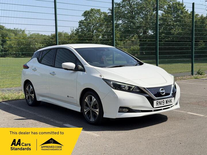 Nissan Leaf 40kWh N-Connecta Auto 5dr