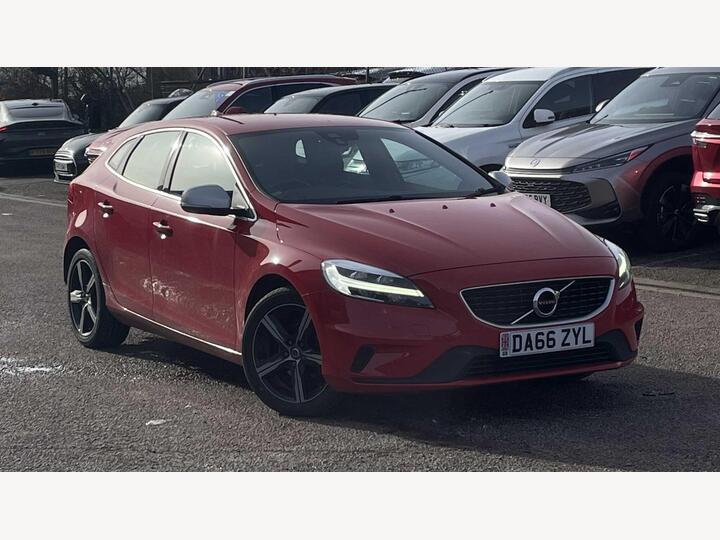 Volvo V40 DIESEL HATCHBACK 2.0 D2 R-Design Euro 6 (s/s) 5dr