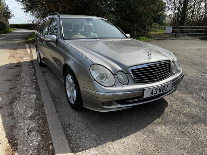 Mercedes-Benz E Class 3.0 E320 CDI Avantgarde G-Tronic 5dr