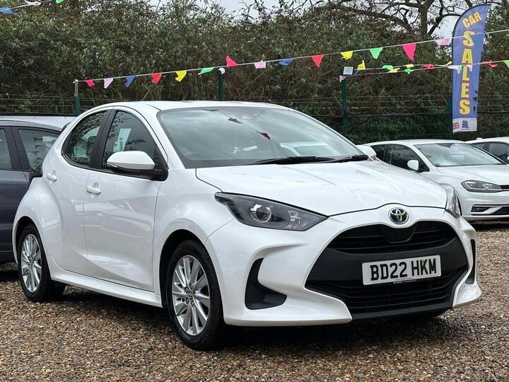 Toyota Yaris 1.5 VVT-h Icon E-CVT Euro 6 (s/s) 5dr