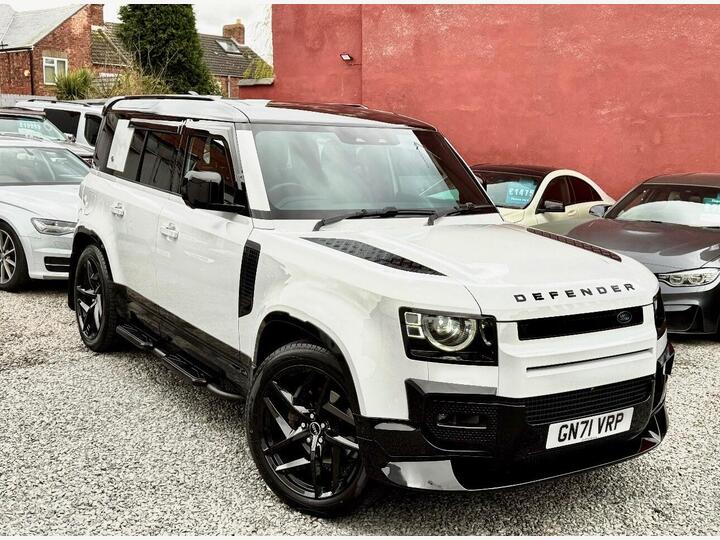 Land Rover Defender 110 3.0 D200 MHEV SE Auto 4WD Euro 6 (s/s) 5dr