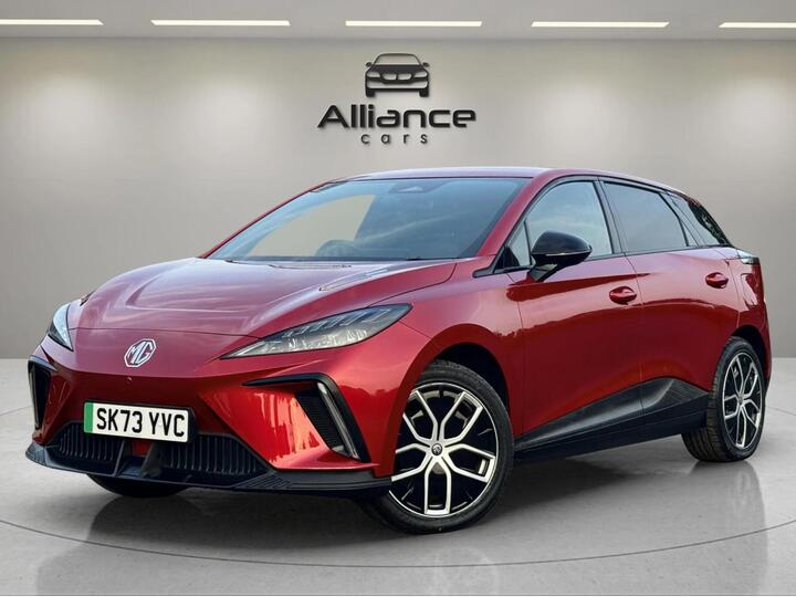 MG MG4 64kWh Trophy Long Range Auto 5dr