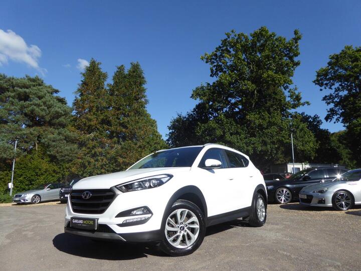 Hyundai TUCSON 1.7 CRDi Blue Drive SE Nav Euro 6 (s/s) 5dr