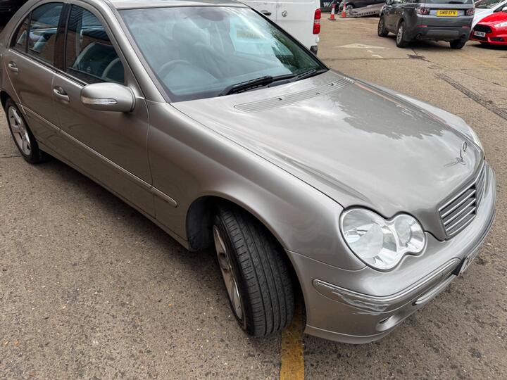 Mercedes-Benz C Class 1.8 C180 Kompressor Avantgarde SE 4dr