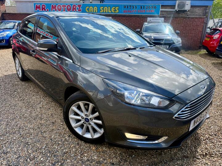 Ford Focus 1.0T EcoBoost Titanium Euro 6 (s/s) 5dr