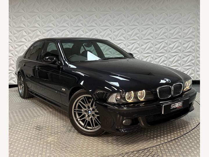 BMW M5 4.9 4dr