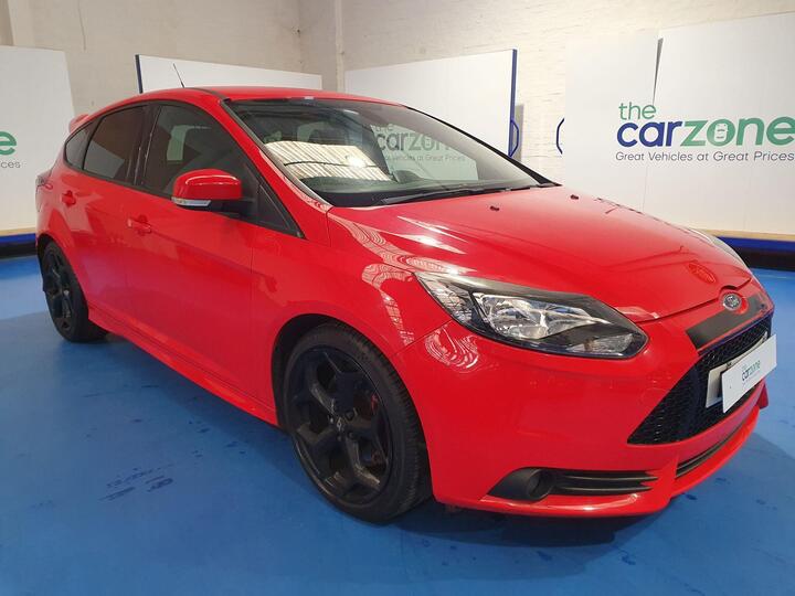 Ford Focus 2.0T EcoBoost ST-2 Euro 5 (s/s) 5dr