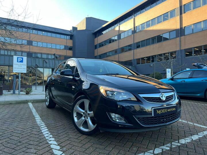 Vauxhall Astra 1.6 16v SRi Auto Euro 5 5dr Vauxhall Astra 1.6 16v SRi Auto Euro 5 5dr