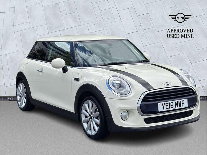 MINI Hatch 1.5 Cooper Auto Euro 6 (s/s) 3dr