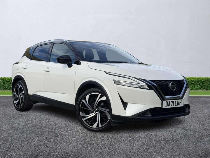 Nissan QASHQAI 1.3 DIG-T MHEV Tekna+ XTRON Euro 6 (s/s) 5dr