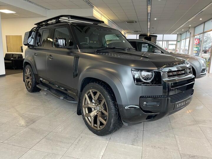 Land Rover DEFENDER 3.0 D300 MHEV X-Dynamic HSE Hard Top SUV Auto 4WD MWB Euro 6 (s/s) 5dr